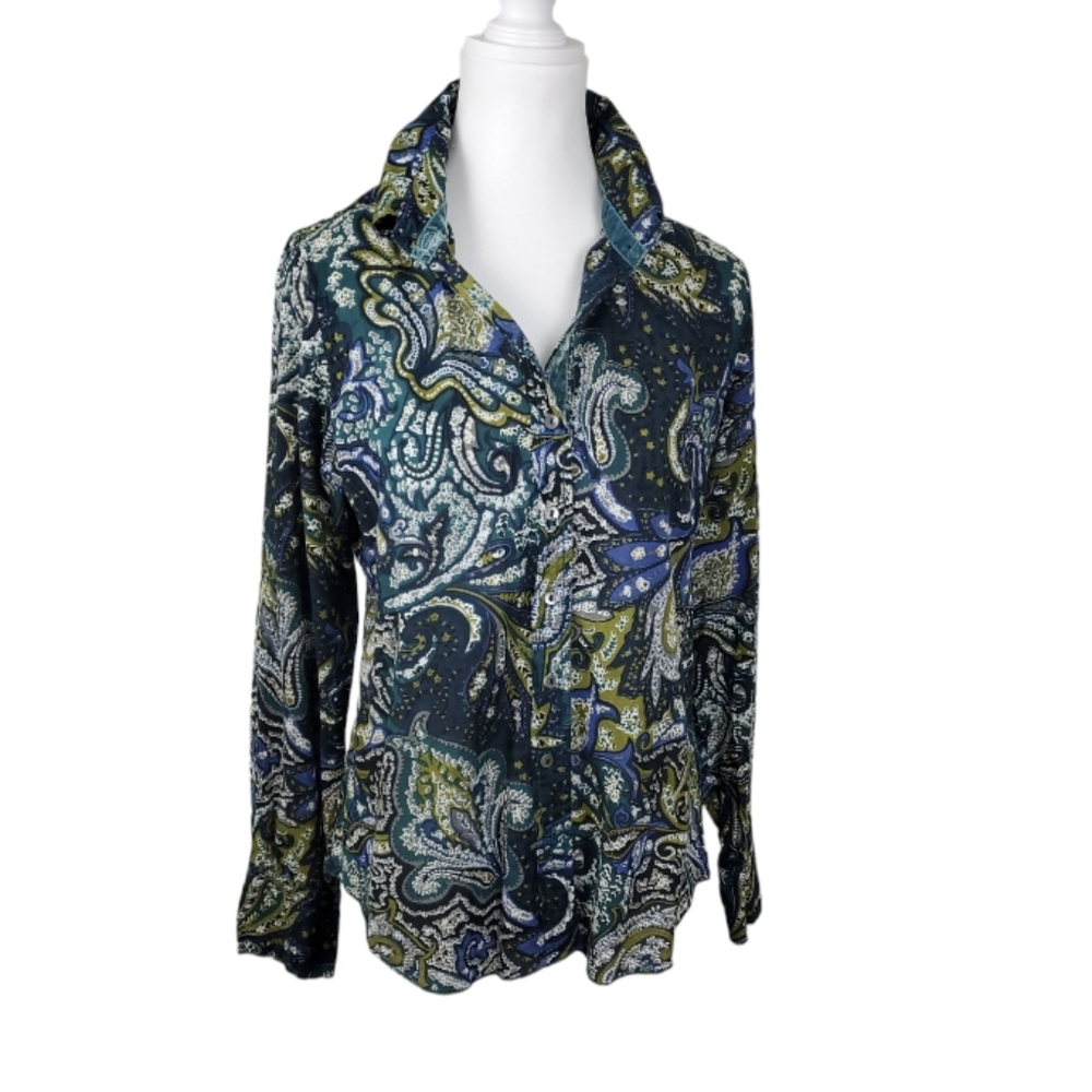 Cino Multi Paisley botton down top. Size M
